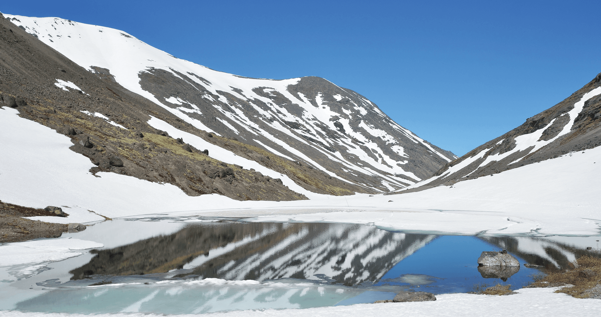 МИНЕРАЛЬНЫЕ РЕСУРСЫ И РУДНЫЕ ЗАПАСЫ ГРУППЫ